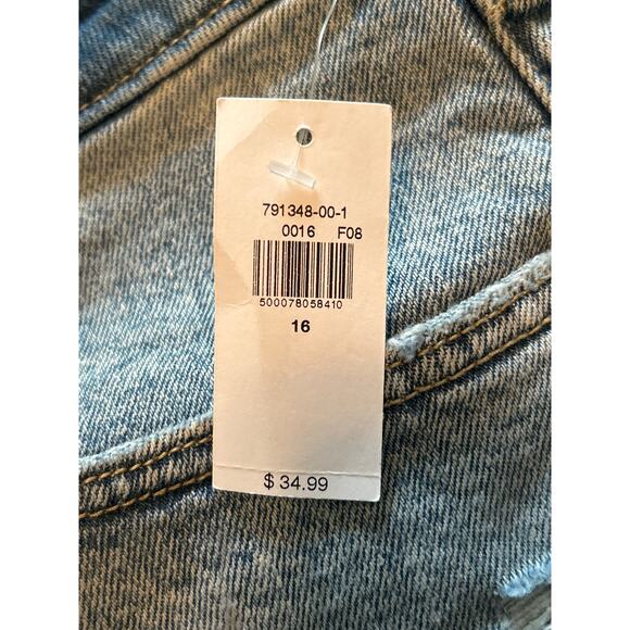 NWT Old Navy Women's Shorts Plus Size O.G. Straight Size 16 - Picture 2 of 5